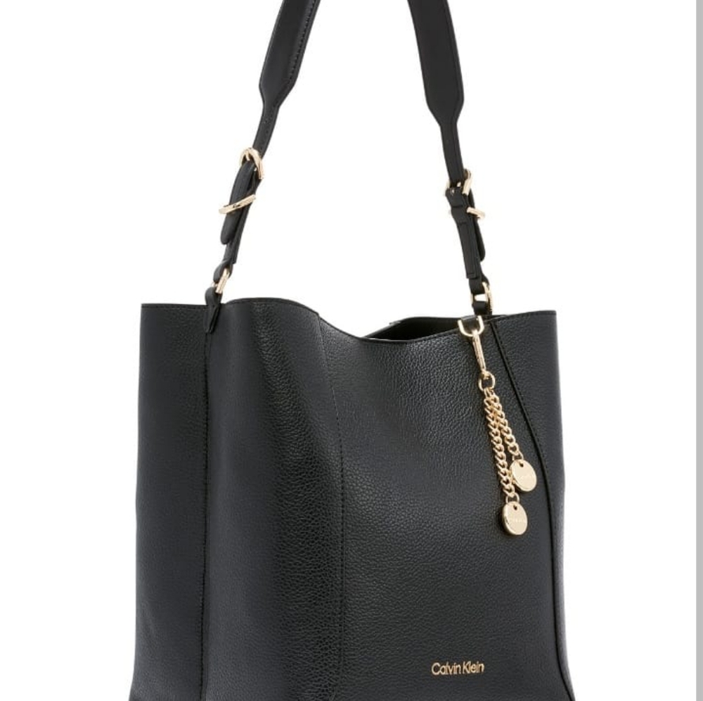 CALVIN KLEIN PURSE